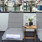Floating House Maui Portoroz
