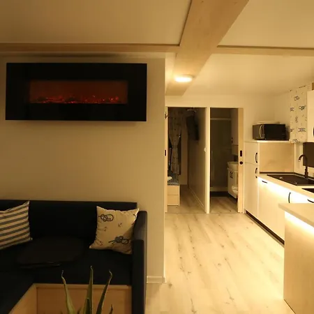 Floating House Maui * Порторож