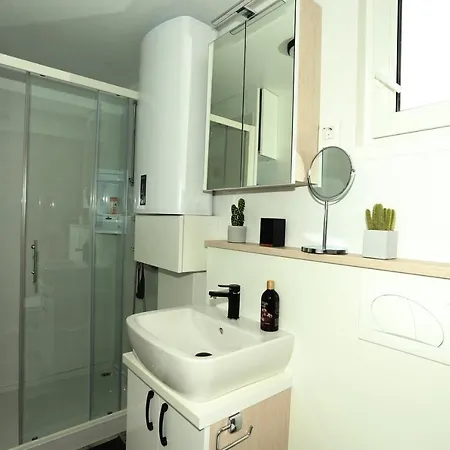 Floating House Maui * Порторож