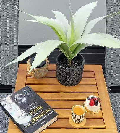 Floating House Maui בית נופש בפורטורוז