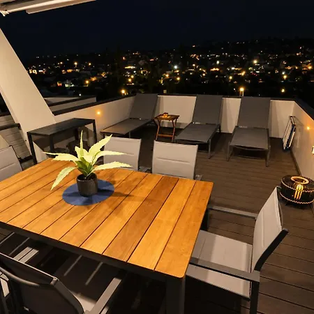Floating House Maui Portoroz