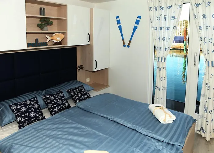 別荘 Floating House Maui